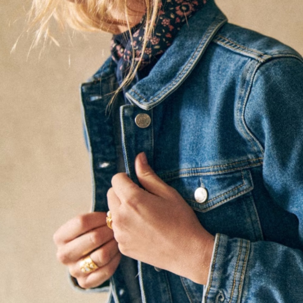 SEZANE classic cropped denim jacket with custom “Voyager” embroidery